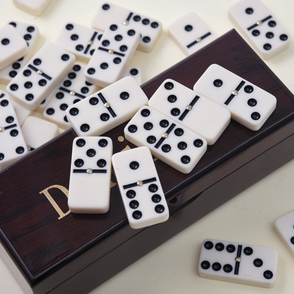 Custom Dominoes Set